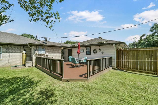 32047 S Wiggins Street, Magnolia, TX 77355