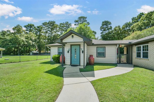 32047 S Wiggins Street, Magnolia, TX 77355