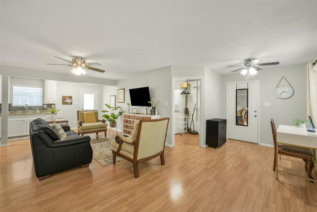 32047 S Wiggins Street, Magnolia, TX 77355
