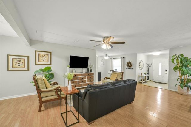 32047 S Wiggins Street, Magnolia, TX 77355