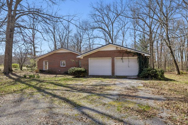 766 Bowling Alley Road, Manchester, TN 37355