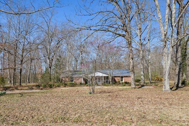 766 Bowling Alley Road, Manchester, TN 37355