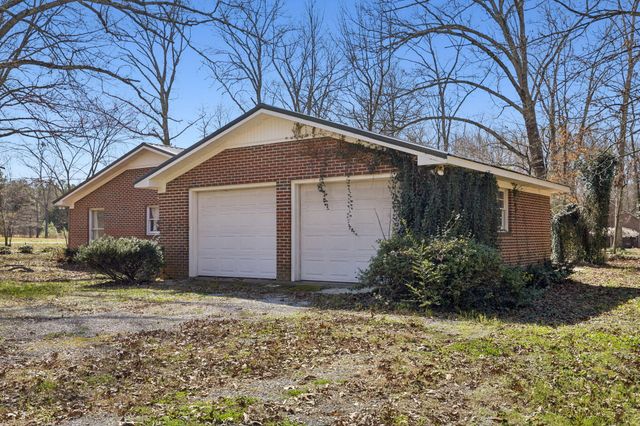 766 Bowling Alley Road, Manchester, TN 37355