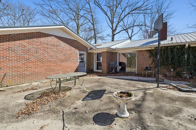 766 Bowling Alley Road, Manchester, TN 37355