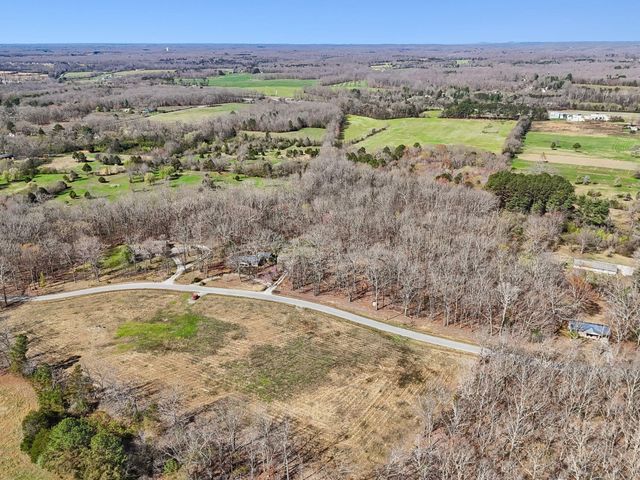 766 Bowling Alley Road, Manchester, TN 37355