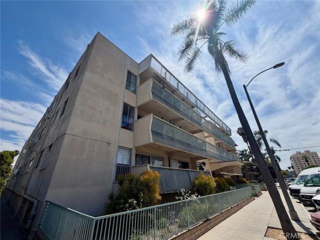 528 Cedar Boulevard 1F, Long Beach, CA 90802