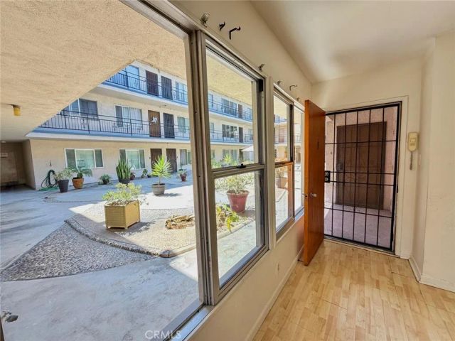 528 Cedar Boulevard 1F, Long Beach, CA 90802