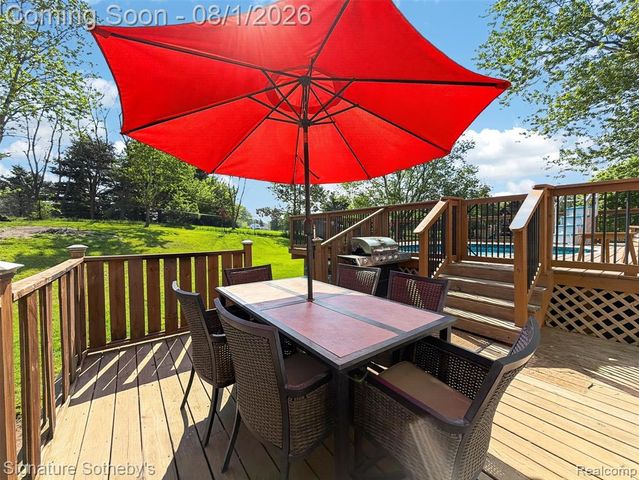 3332 Woodruff Meadows Court, Highland, MI 48357