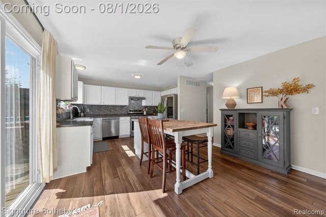 3332 Woodruff Meadows Court, Highland, MI 48357
