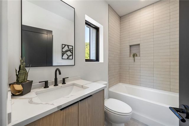 1189 Frederick Walk, Atlanta, GA 30324