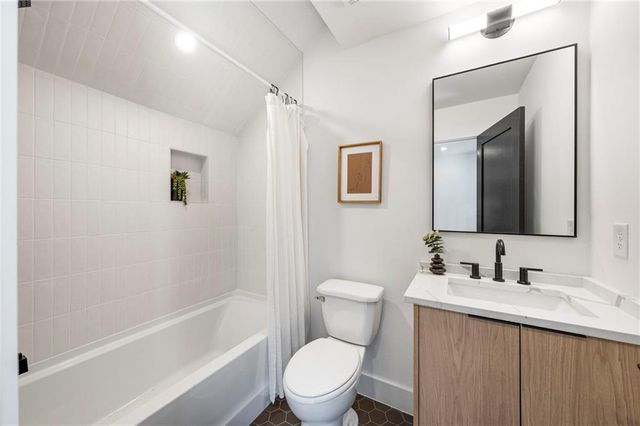 1189 Frederick Walk, Atlanta, GA 30324