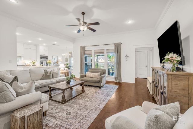 243 Hawthorne Circle, Fairhope, AL 36532