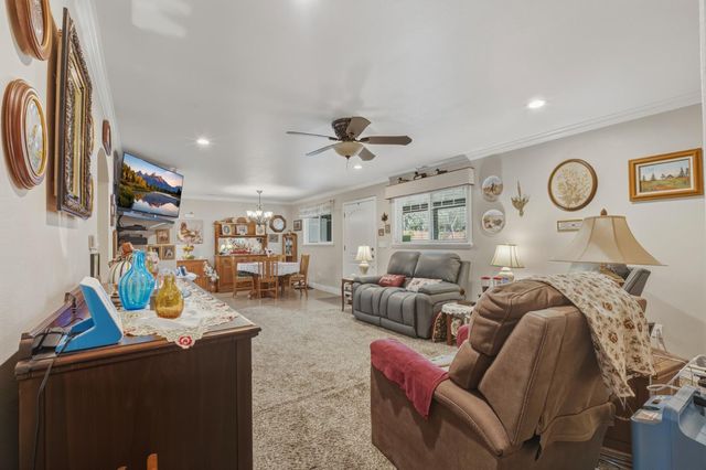 6338 Horseshoe Bar Rd, Loomis, CA 95650