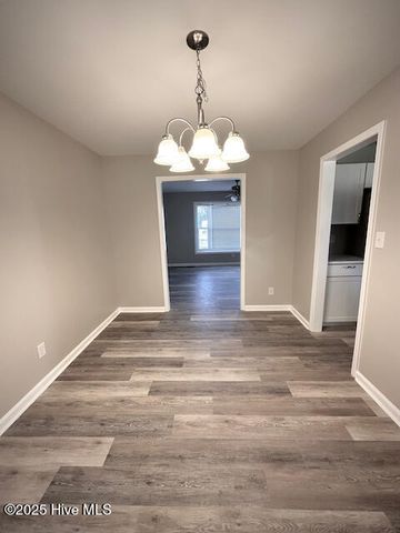 422 Pine Valley Road, Jacksonville, NC 28546