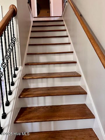 422 Pine Valley Road, Jacksonville, NC 28546