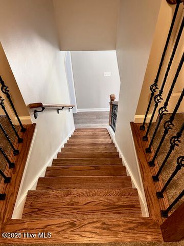 422 Pine Valley Road, Jacksonville, NC 28546