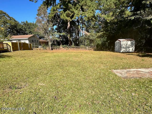 422 Pine Valley Road, Jacksonville, NC 28546