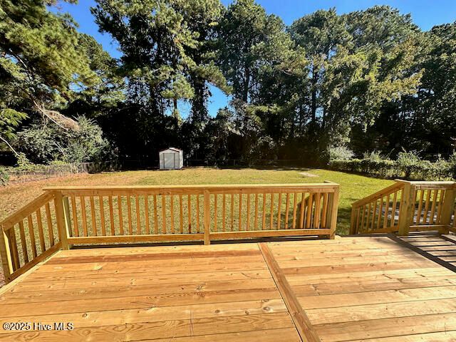 422 Pine Valley Road, Jacksonville, NC 28546