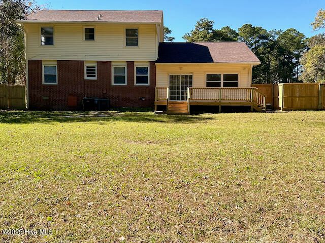 422 Pine Valley Road, Jacksonville, NC 28546