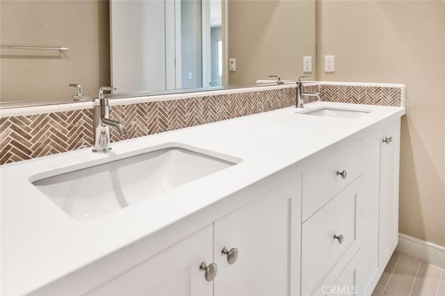 146 Toretta, Irvine, CA 92602