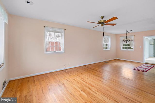 6510 100TH AVE, Lanham, MD 20706
