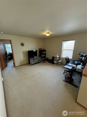 1320 Burnside, Dupont, WA 98327