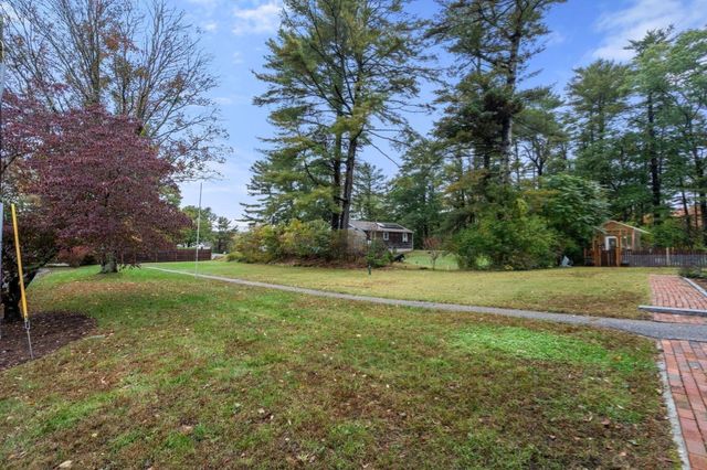 831 Franklin St, Duxbury, MA 02332