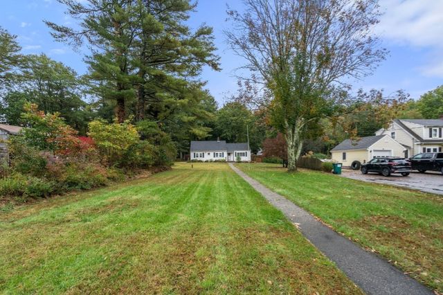 831 Franklin St, Duxbury, MA 02332