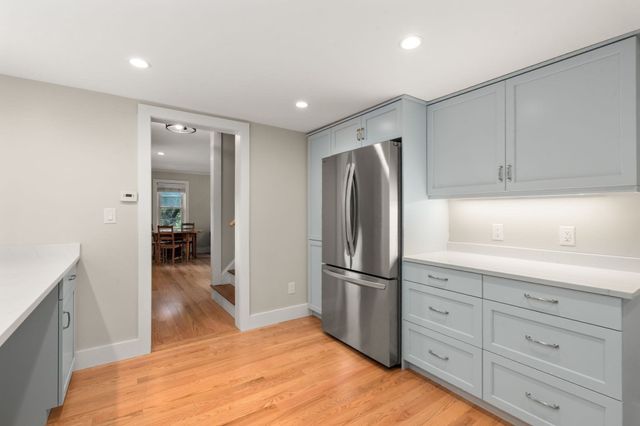 831 Franklin St, Duxbury, MA 02332