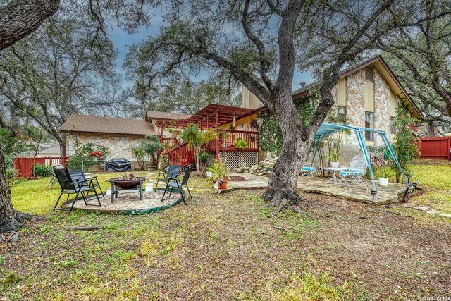 13046 HUNTERS BREEZE ST, San Antonio, TX 78230