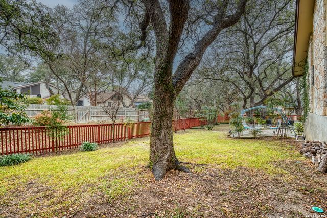 13046 HUNTERS BREEZE ST, San Antonio, TX 78230