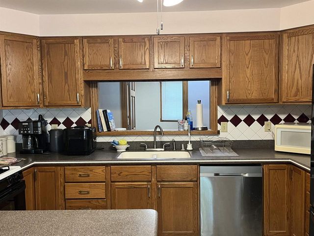 1308 CAROLE LANE, Green Bay, WI 54313