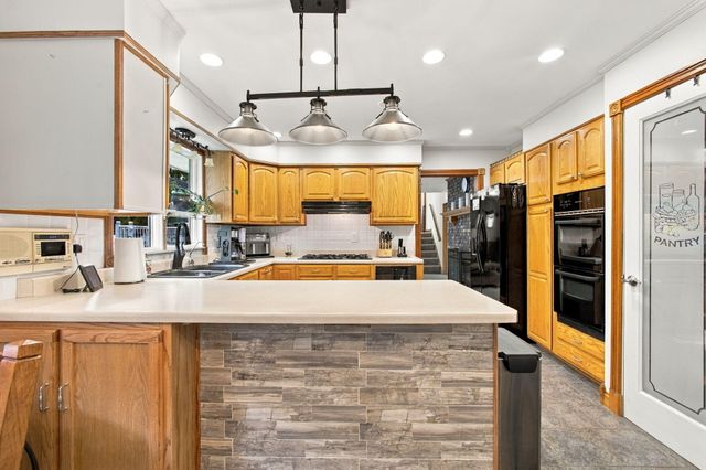 247 Westgate Drive, Valparaiso, IN 46385