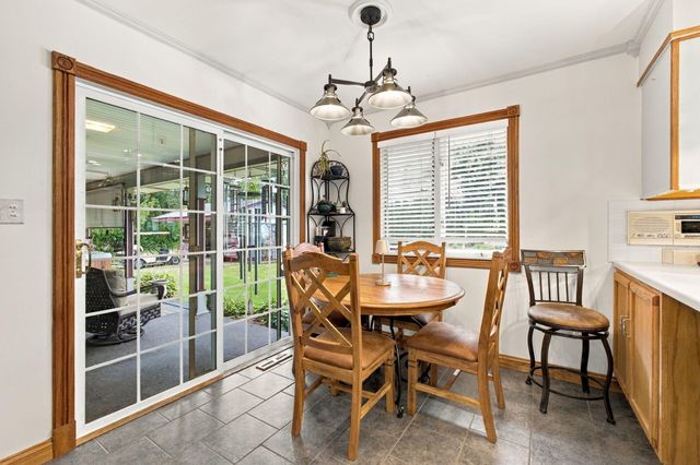 247 Westgate Drive, Valparaiso, IN 46385