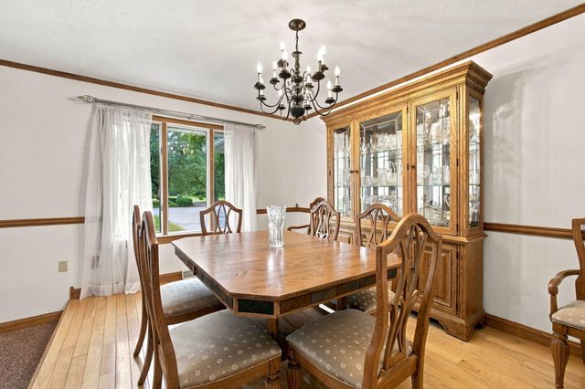 247 Westgate Drive, Valparaiso, IN 46385