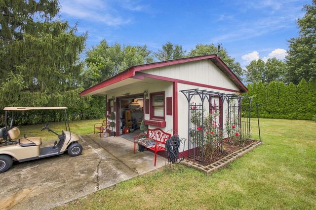 247 Westgate Drive, Valparaiso, IN 46385