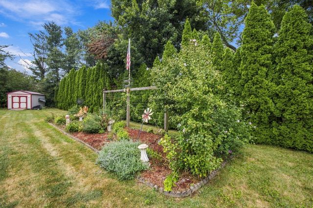 247 Westgate Drive, Valparaiso, IN 46385