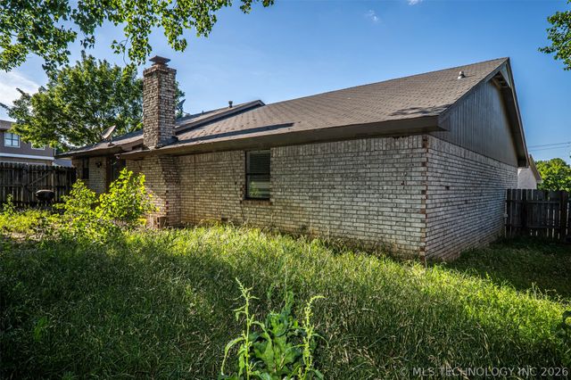 1201 John Road, Ardmore, OK 73401