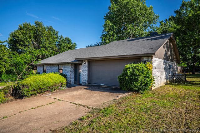 1201 John Road, Ardmore, OK 73401
