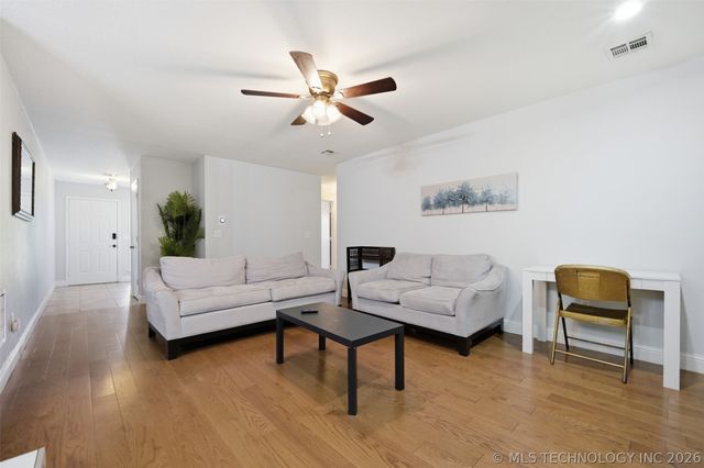 1201 John Road, Ardmore, OK 73401