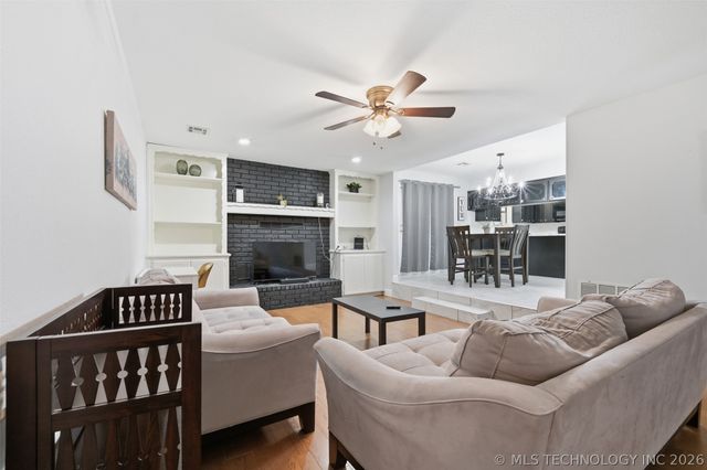 1201 John Road, Ardmore, OK 73401