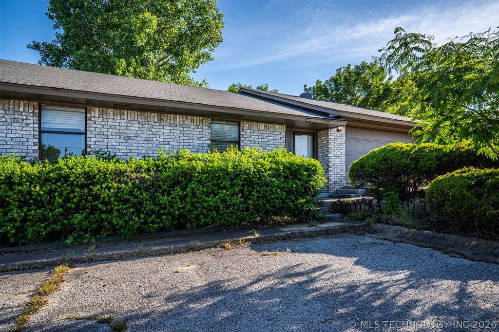 1201 John Road, Ardmore, OK 73401