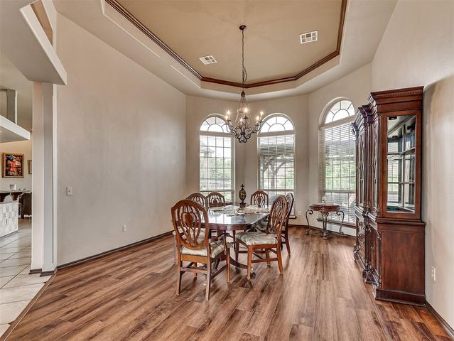 19605 Talavera Lane, Edmond, OK 73012