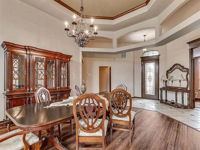 19605 Talavera Lane, Edmond, OK 73012