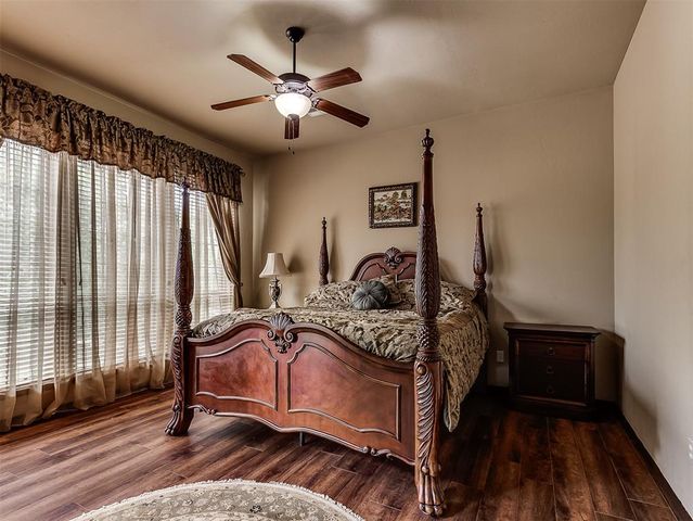 19605 Talavera Lane, Edmond, OK 73012