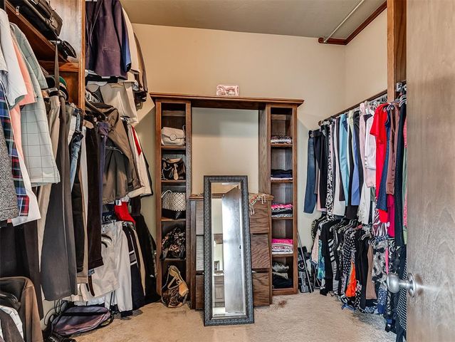 19605 Talavera Lane, Edmond, OK 73012