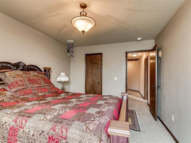 19605 Talavera Lane, Edmond, OK 73012