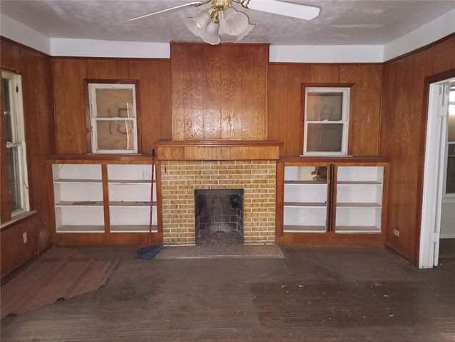 2009 Hemphill Street, Fort Worth, TX 76110