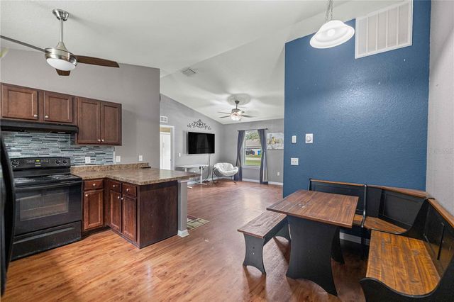 94 WILLOW ROAD, Ocala, FL 34472
