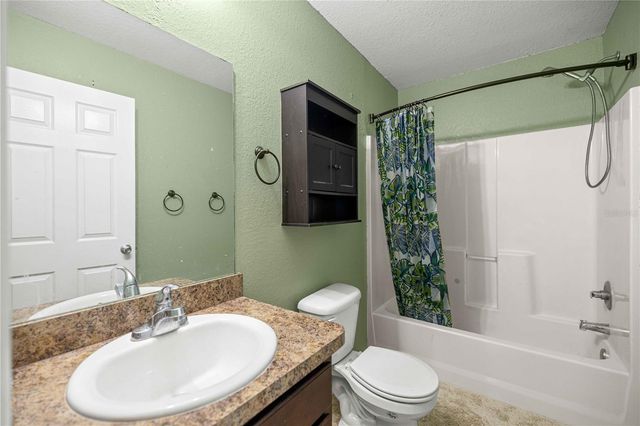 94 WILLOW ROAD, Ocala, FL 34472